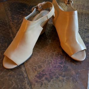 Bandolino Wedge Sandals